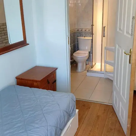 Nice Rooms In Dublin 더블린